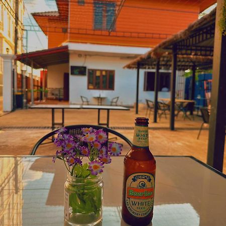 Venn Hostel Viêng Chăn Ngoại thất bức ảnh